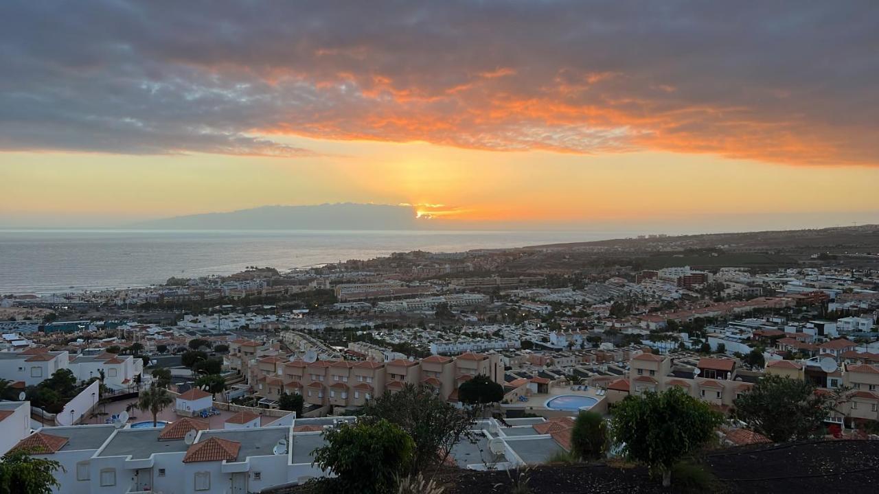 2 Bedroom Apartment With Breathtaking View Of The Sea - Sunset Costa Adeje  Exterior photo